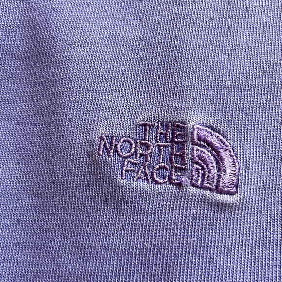 The North Face lavender short sleeved polo SZ M/L - Picture 3 of 3